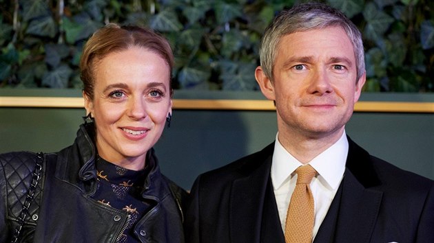 Amanda Abbingtonov a Martin Freeman (Londn, 22. listopadu 2015)