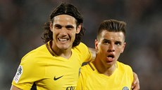 Giovani Lo Celso (vpravo) slaví společně s Edinsonem Cavani vítěznou branku PSG. Giovani Lo Celso (vpravo) slaví společně s Edinsonem Cavani vítěznou branku PSG.
