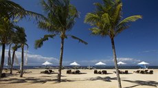 Pláž v letovisku Sanur na jihu Bali Pláž v letovisku Sanur na jihu Bali
