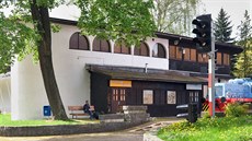 Objekt u vstupu na liberecké výstaviště vznikl pro účely výstavy Budujeme... Objekt u vstupu na liberecké výstaviště vznikl pro účely výstavy Budujeme...
