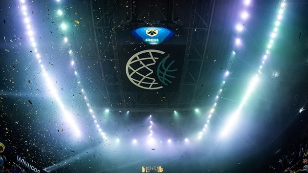 Oslavy triumfu AEK Atény v basketbalové Lize mistrů Oslavy triumfu AEK Atény v basketbalové Lize mistrů