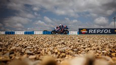 Jakub Kornfeil v Jerezu při kvalifikaci na Velkou cenu Španělska. Jakub Kornfeil v Jerezu při kvalifikaci na Velkou cenu Španělska.