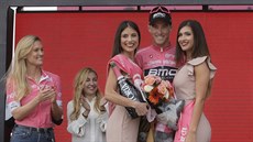 Australan Rohan Dennis obdržel po druhé etapě růžový dres. Australan Rohan Dennis obdržel po druhé etapě růžový dres.