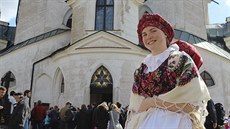 Anežka Miškovská chodí na svatojánskou pouť každý rok. Chybět nebude ani zítra,... Anežka Miškovská chodí na svatojánskou pouť každý rok. Chybět nebude ani zítra,...