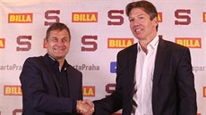 Nový trenér sparťanských hokejistů Uwe Krupp (vpravo) s klubovým majitelem... Nový trenér sparťanských hokejistů Uwe Krupp (vpravo) s klubovým majitelem...