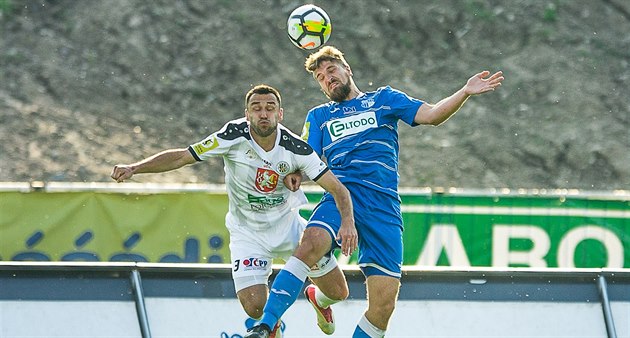 Momentka z utkání Hradec Králové - Ústí nad Labem. Momentka z utkání Hradec Králové - Ústí nad Labem.