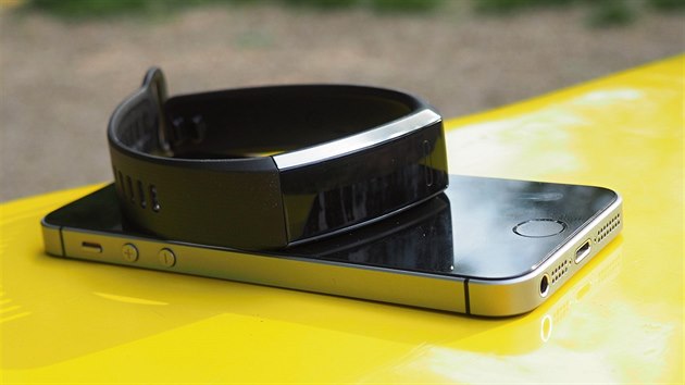 Huawei Band 2 Pro bez pot komunikuje s iPhonem