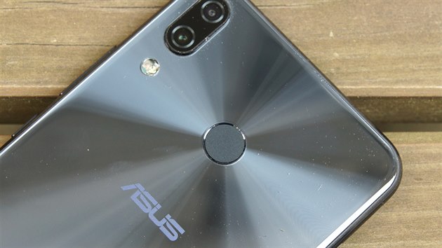 Asus Zenfone 5