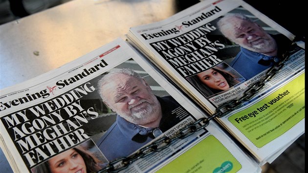 Thomas Markle na svatbu dcery nakonec zejm nedoraz. Po skandlu s jeho fotkami dajn pozenmi paparazzi, za kter ale Markle dostal zaplaceno a o focen vdl, ekl, e nepijde. Pak tvrdil, e chce na obad dorazit a svou otcovskou povinnost splnit. Nyn zase uvedl, e se ve stedu mus podrobit operaci srdce.