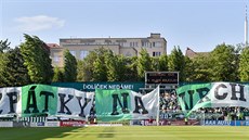 Choreo fanoušků Bohemians před utkáním s Mladou Boleslaví, které jejich tým... Choreo fanoušků Bohemians před utkáním s Mladou Boleslaví, které jejich tým...