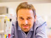 Tomáš Doležal (na snímku) s kolegou Adamem Bajgarem zkoumal, jak organizmus... Tomáš Doležal (na snímku) s kolegou Adamem Bajgarem zkoumal, jak organizmus...