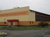 Sportovní hala Na Lapači ve Vsetíně. Sportovní hala Na Lapači ve Vsetíně.