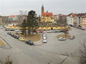 Jiráskovo náměstí v Plzni se dočká obnovy. Zruší se zde dvě příčné silnice,... Jiráskovo náměstí v Plzni se dočká obnovy. Zruší se zde dvě příčné silnice,...