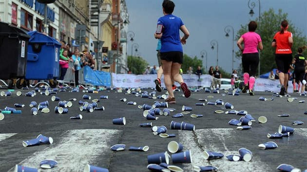 Momentka z plmaratonu v Karlovch Varech.