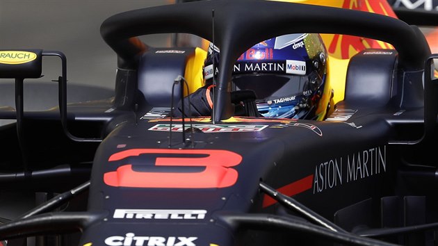 Australan Daniel Ricciardo ze stje Red Bull v kvalifikaci na Velkou cenu Monaka