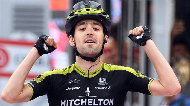 panlsk cyklista Mikel Nieve slav vtzstv ve 20. etap Gira d'Italia.