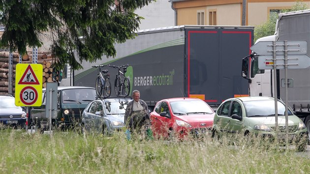 Nejvt komplikace pichzej na omezen v Kaplici-ndra.