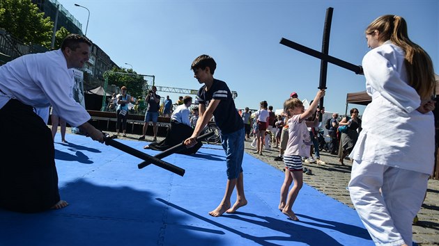 Ratolest Fest m co nabdnou i zjemcm o bojov umn.