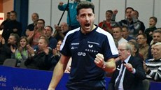 Řecký obranář Panagiotis Gionis slaví povedenou výměnu. Řecký obranář Panagiotis Gionis slaví povedenou výměnu.