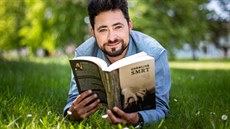 Historik Jihočeské univerzity Václav Grubhoffer vydal knihu Zdánlivá smrt.... Historik Jihočeské univerzity Václav Grubhoffer vydal knihu Zdánlivá smrt....