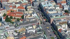 Františkánská zahrada a Václavské náměstí Františkánská zahrada a Václavské náměstí