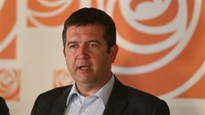 Předseda ČSSD Jan Hamáček po jednání předsednictva strany, kterému oznámil... Předseda ČSSD Jan Hamáček po jednání předsednictva strany, kterému oznámil...