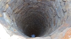 Archeologové během průzkumu před rekonstrukcí autobusového nádraží u centra... Archeologové během průzkumu před rekonstrukcí autobusového nádraží u centra...