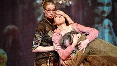 Bohdana Pavlíková, Denisa Barešová a Martin Dohnal během zkoušek inscenace... Bohdana Pavlíková, Denisa Barešová a Martin Dohnal během zkoušek inscenace...