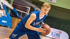 Dvanáctiletý písecký basketbalista Josef Svoboda na kempu Jr. NBA ve slovinském...