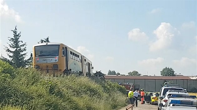 V Chrástu u Plzn zemel po sráce s vlakem idi osobáku