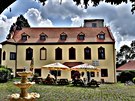 Zámek Brandlín s expozicí hodin Zámek Brandlín s expozicí hodin