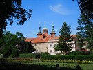Kostel svatého Vavřince je barokní kostel od architekta Kiliána Ignáce Dientzenhofera. Kostel svatého Vavřince je barokní kostel od architekta Kiliána Ignáce Dientzenhofera.