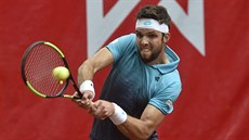 Jiří Veselý na tenisovém challengeru Moneta Czech Open skončil ve druhém kole. Jiří Veselý na tenisovém challengeru Moneta Czech Open skončil ve druhém kole.