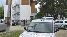 Policie v souvislosti s výhrůžkou bombovým útokem prohledala tři místa v... Policie v souvislosti s výhrůžkou bombovým útokem prohledala tři místa v...