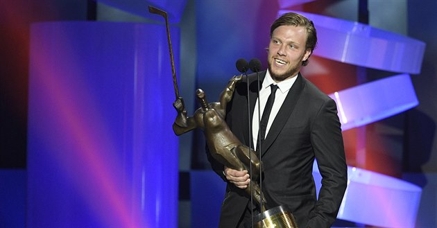 David Pastrňák ovládl podruhé za sebou anketu Zlatá hokejka.. David Pastrňák ovládl podruhé za sebou anketu Zlatá hokejka..