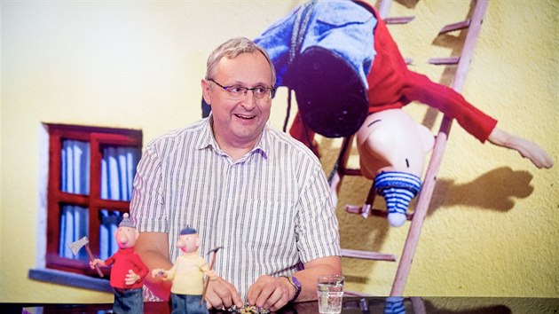 Režisér Marek Beneš byl hostem pořadu Za scénou. Režisér Marek Beneš byl hostem pořadu Za scénou.
