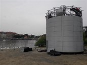 Skoro hotové silo.