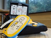 Defibrilátory, které zachraňují život, už najdete i na benzínkách