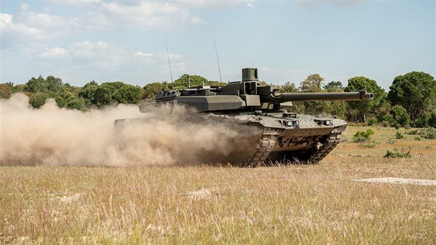 EMBT je hybrid mezi tanky Leopard 2 a Leclerc