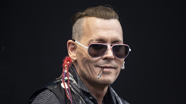 Johnny Depp s kapelou Hollywood Vampires na praském Letiti Letany, 13....