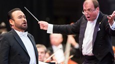 Javier Camarena a dirigent Leoš Svárovský na koncertě v Litomyšli Javier Camarena a dirigent Leoš Svárovský na koncertě v Litomyšli