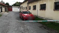 Fotografii z místa tragédie zveřejnila slovenská policie na svém Facebooku. Fotografii z místa tragédie zveřejnila slovenská policie na svém Facebooku.