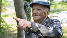 Ladislav Verner znovu vypráví, k čemu tehdy v Hošticích došlo. Ladislav Verner znovu vypráví, k čemu tehdy v Hošticích došlo.