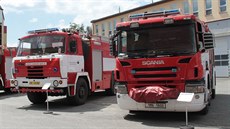Třem jednotkám dobrovolných hasičů z Olomouckého kraje přenechali... Třem jednotkám dobrovolných hasičů z Olomouckého kraje přenechali...