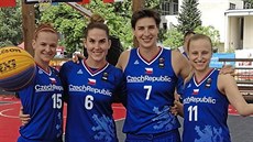 České reprezentantky v basketbalu 3x3: zleva Andrea Ovsíková, Romana Hejdová,... České reprezentantky v basketbalu 3x3: zleva Andrea Ovsíková, Romana Hejdová,...