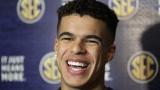 Michael Porter Jr. hovoří s novináři po tréninku univerzity Missouri. Michael Porter Jr. hovoří s novináři po tréninku univerzity Missouri.