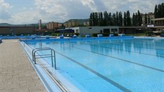 Areál letního koupaliště v Kadani, který se má dočkat zimního zastřešení. Areál letního koupaliště v Kadani, který se má dočkat zimního zastřešení.