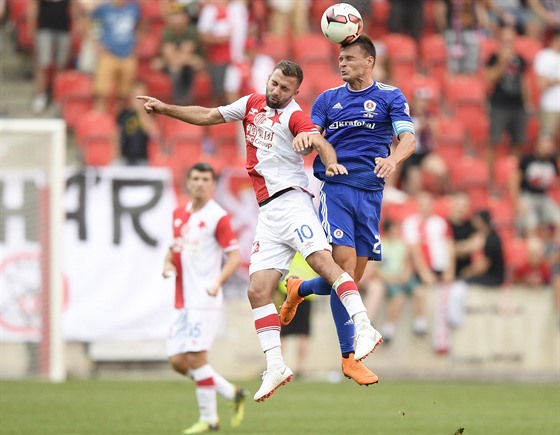 Pípravné fotbalové utkání: Slavia Praha - Slovan Bratislava. Josef Hubauer ze...