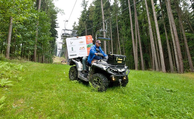 Jetdské svahy si mohou nov projít turisté i po nauných stezkách. Pipraveny...