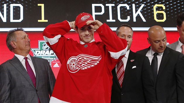 Filipa Zadinu si vybrali z šestého místa Detroit Red Wings. Filipa Zadinu si vybrali z šestého místa Detroit Red Wings.